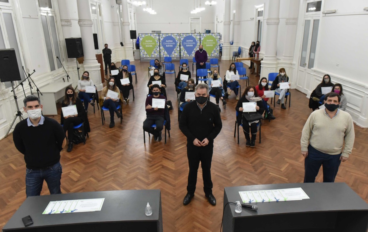 El Municipio reconoció a estudiantes de Medicina y Enfermería | Actualidad