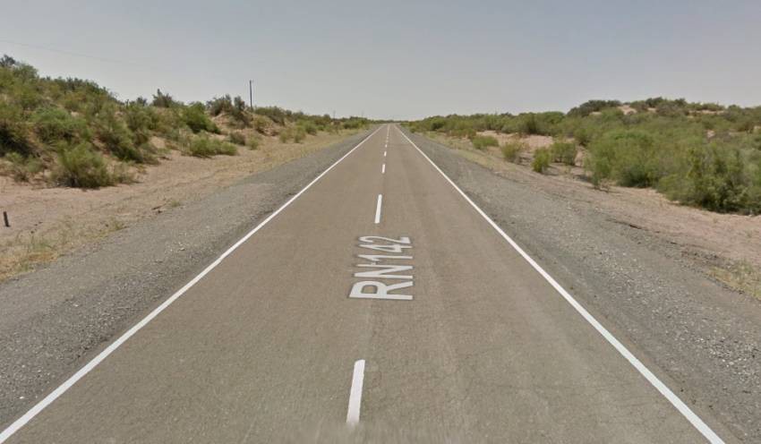 Murieron dos hombres que dormían sobre la ruta y un auto les pasó por encima | Actualidad