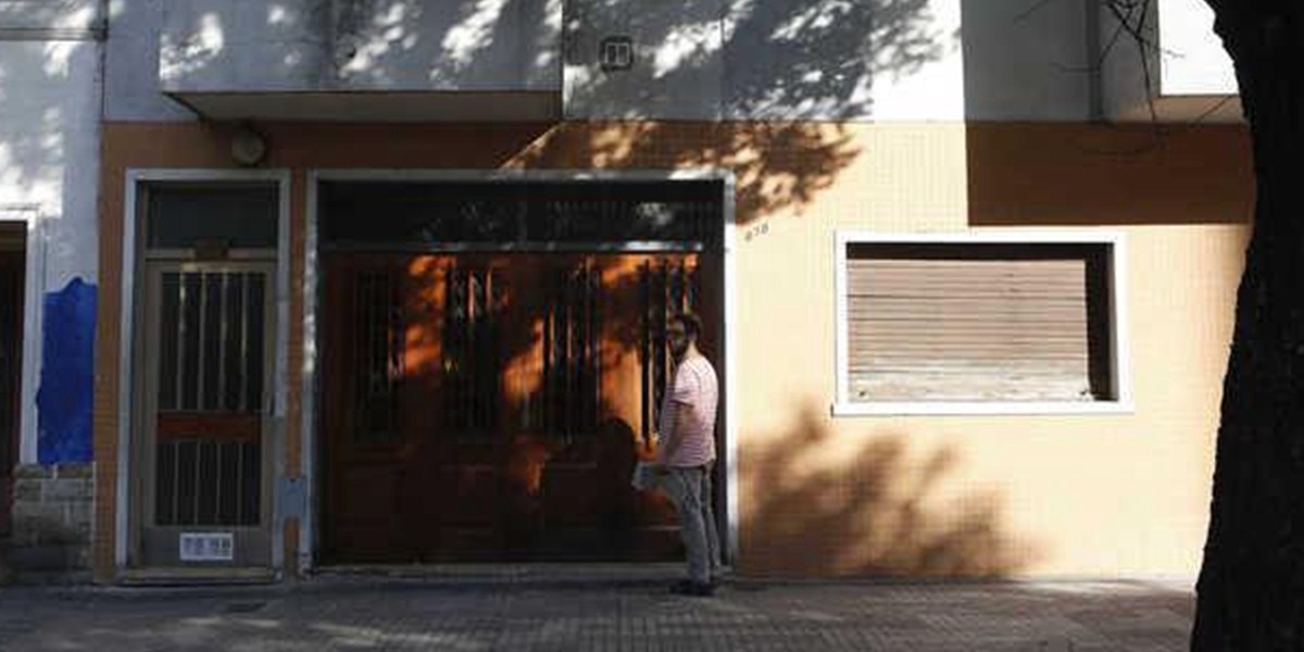 La Plata: motochorros balearon a un jubilado en un intento de entradera | Actualidad