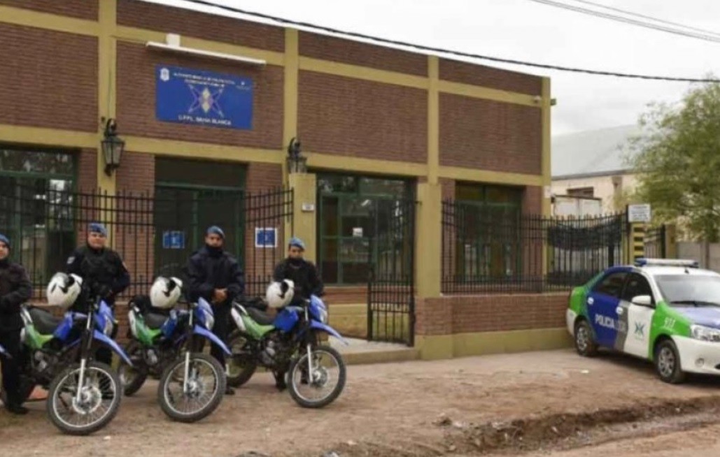 Allanan comando bahiense por sospechas sobre policías que habrían robaron dinero de un operativo | Actualidad