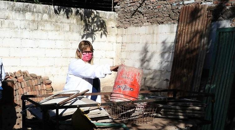 Comenzó el descacharreo en Tucumán para evitar la coinfección corona-dengue | Actualidad