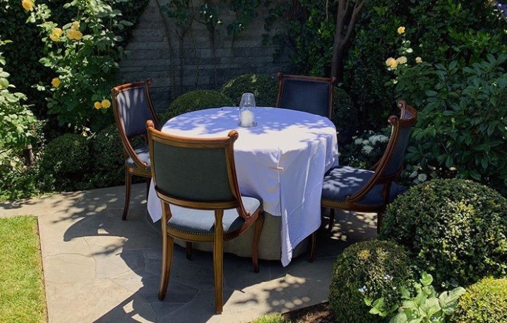 Reabre restaurante de lujo con menú a US$ 850 y pide donaciones para pagarle a sus empleados | Curiosidades