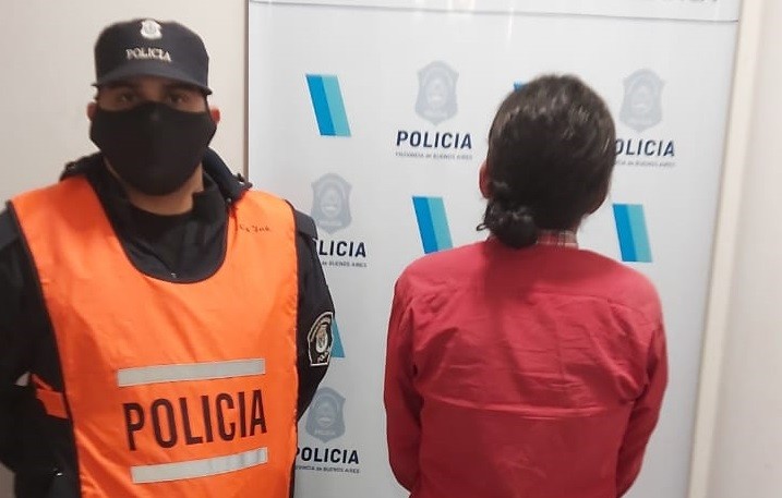 Estaba borracho y provocó disturbios en el barrio: los vecinos intentaron lincharlo | Actualidad