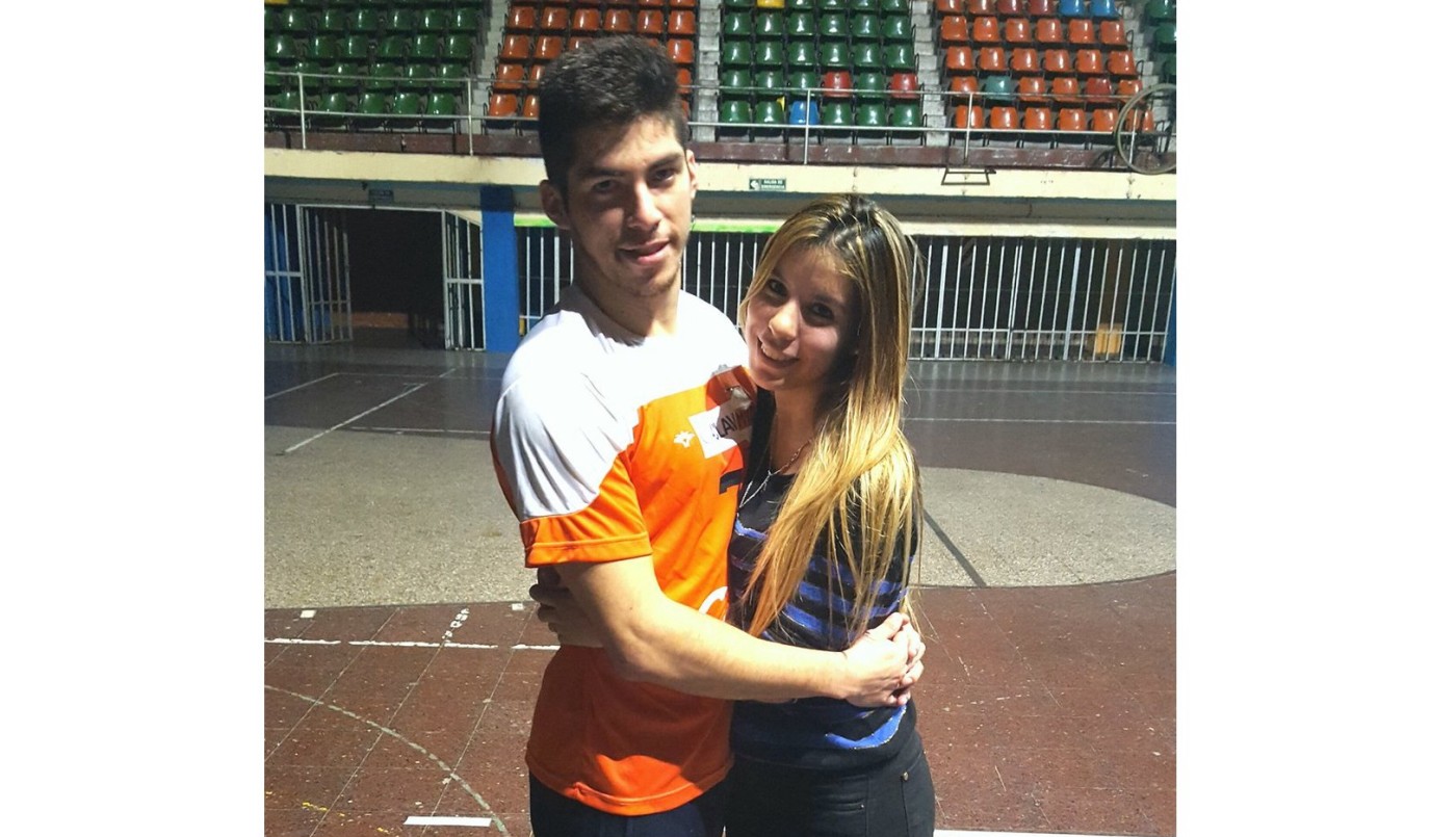 Motochorros mataron a un jugador de voley durante un asalto | Actualidad