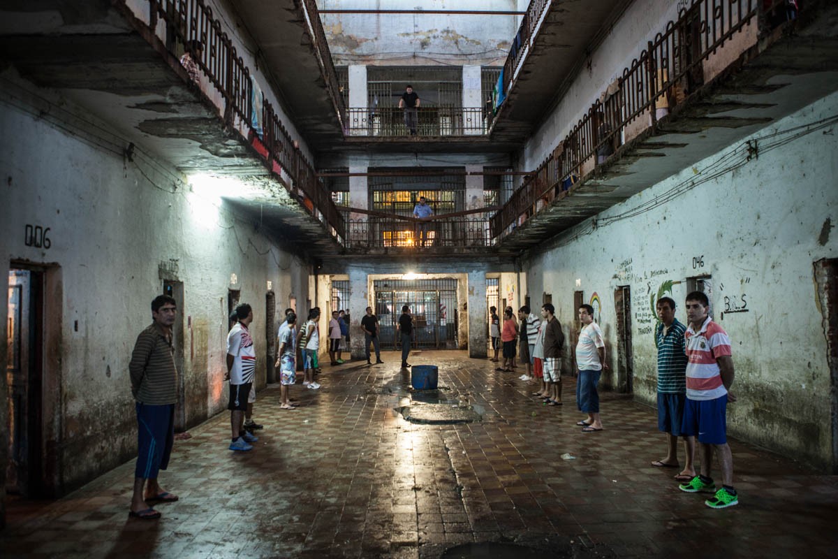 Un preso estranguló a su pareja durante una visita y se quitó la vida | Actualidad