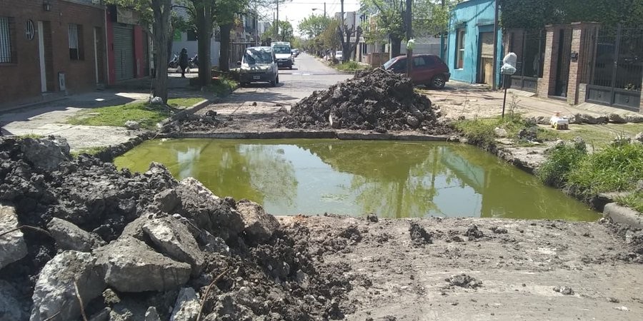 "Pileta de Verano": La obra inconclusa en Berisso por la que reclaman los vecinos | Curiosidades