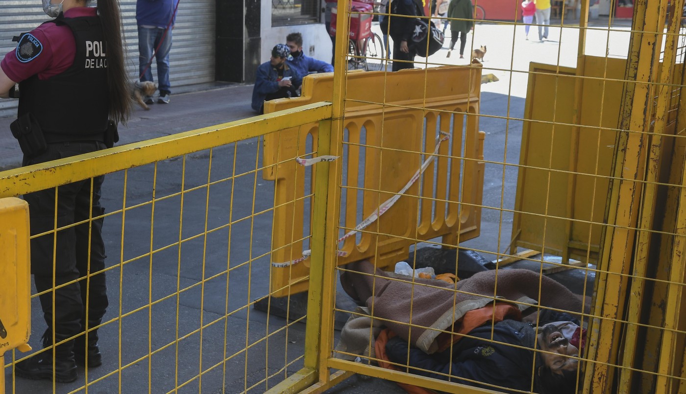 Un hombre falleció en la vía pública en San Telmo | Actualidad