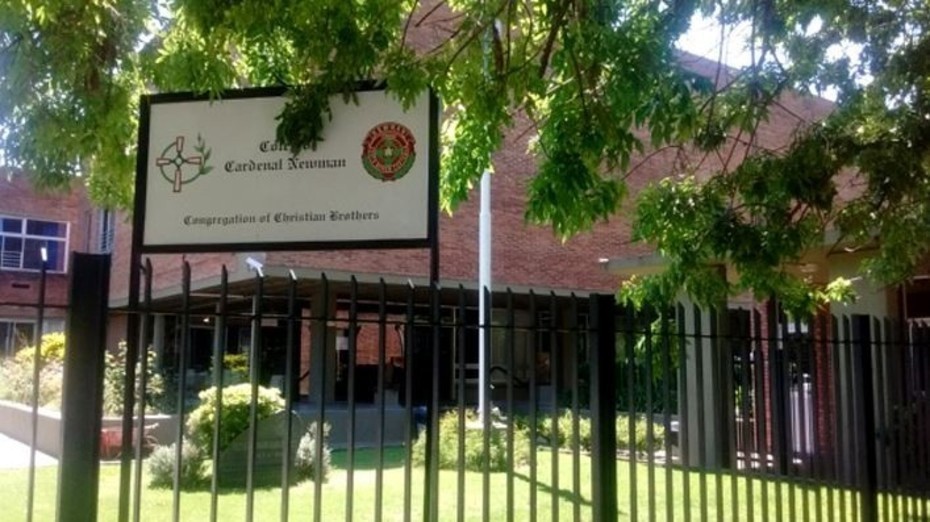 Treinta años después, un hombre confesó que cuando era nene fue abusado por el casero de su familia y por un cura del colegio Cardenal Newman | Actualidad