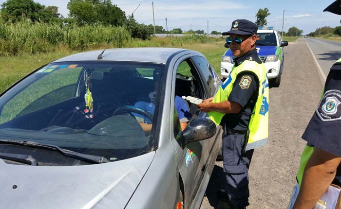 Detuvieron a un joven que manejaba en la ruta con 10 veces más de alcohol en sangre de lo permitido | Actualidad