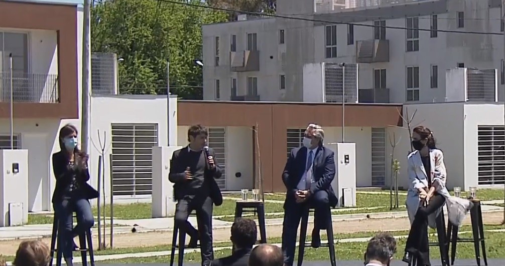 Kicillof: "Vamos a a regularizar hasta la última vivienda de la provincia de Buenos Aires" | Política