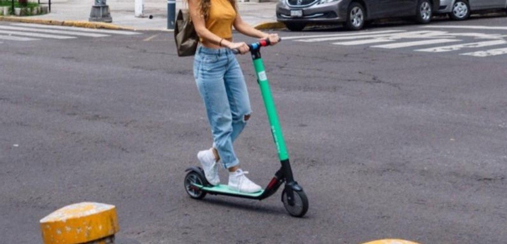 Velocidad máxima de 30 kilómetros por hora: regulan el uso de monopatines y patinetas | Actualidad