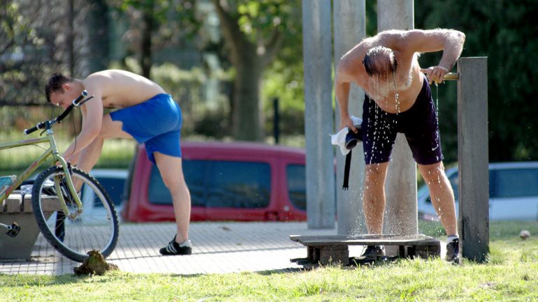Se prevé una intensa ola de calor hasta el martes | Actualidad
