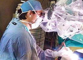 El neurocirujano Rubino que operó a Maradona admira al "10" y es fanático de Atlético Tucumán | Actualidad