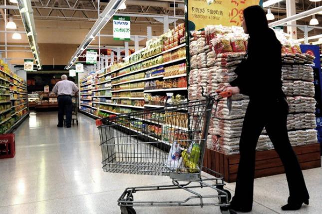 Cadenas de supermercados aseguran que hubo "una notable baja de los precios al contado" | Actualidad