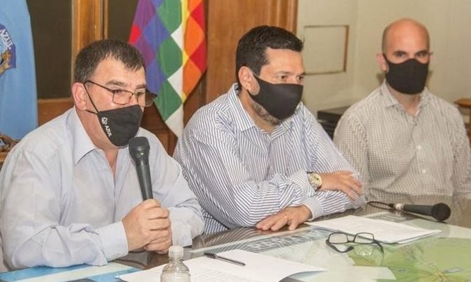 Azul decretó el toque de queda por las fiestas clandestinas | Actualidad