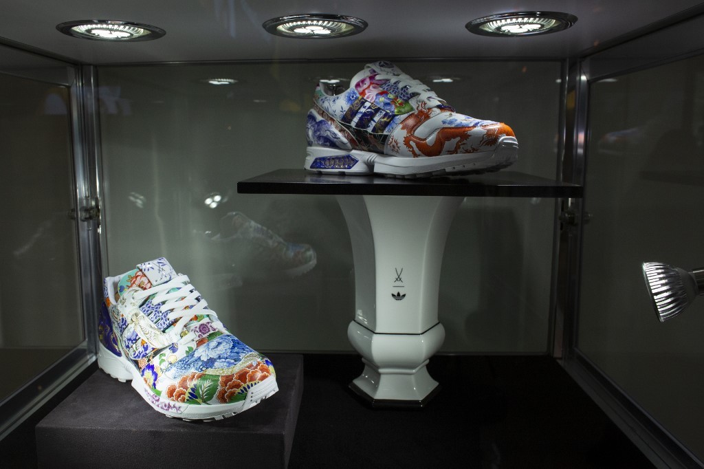 Zapatillas de porcelana valuadas en un millón de dólares | Curiosidades