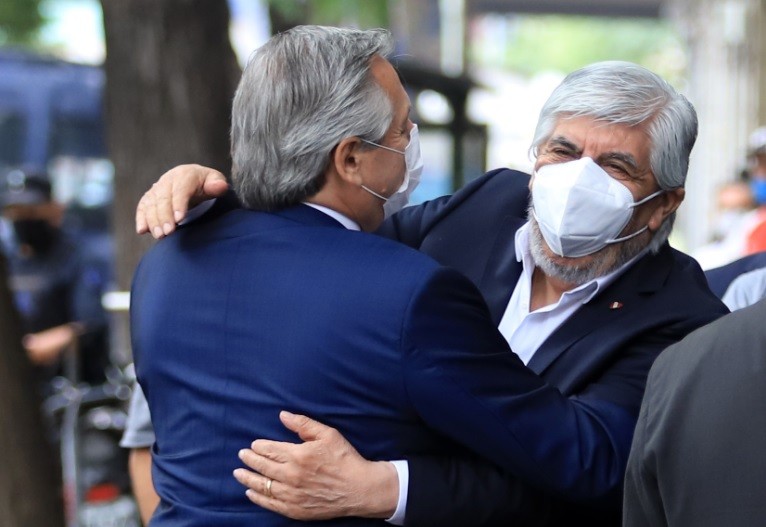 Alberto Fernández con Moyano en el Día del Camionero: "Antes que nada soy un compañero" | Política