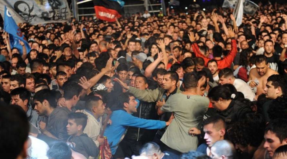 Trágico recital del Indio en Olavarría: desesperada búsqueda de familiares en redes sociales | Actualidad