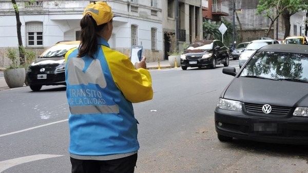 Desde el lunes, aumentan un 82,5% el valor de las multas de tránsito en la Ciudad | Actualidad