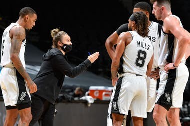 San Antonio Spurs tuvo a la primera mujer entrenadora en un partido de la NBA | Deportes
