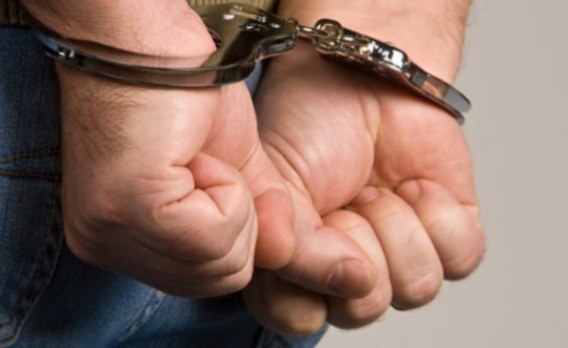 Se emborrachó, discutió con su hijastro y lo mató de una puñalada en el pecho | Actualidad