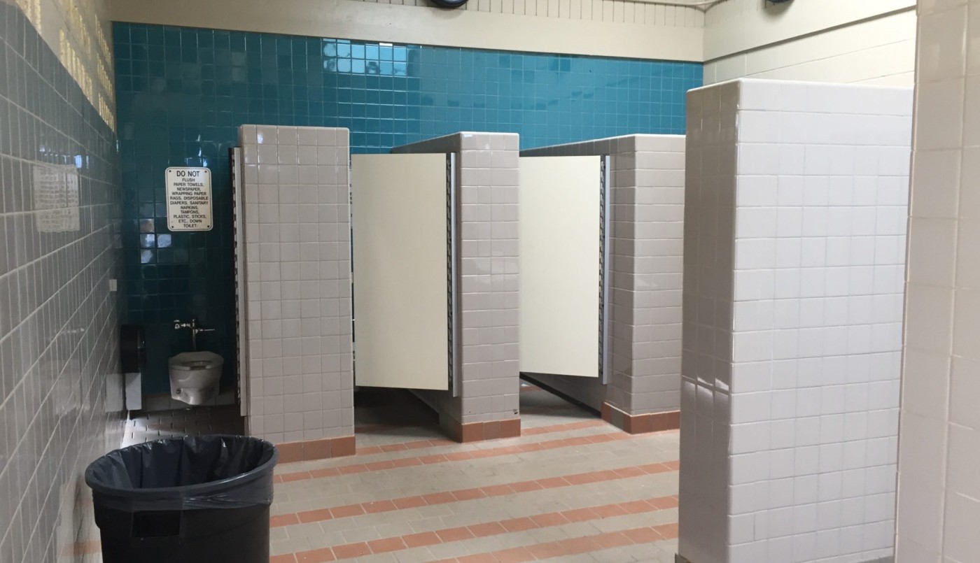 China: empresa multa a empleados por ir al baño | Internacionales