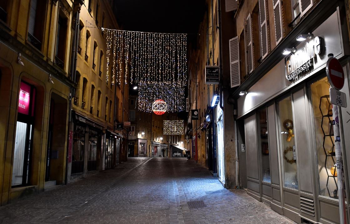 Cómo funcionan las restricciones a la circulación nocturna en el resto del mundo | Actualidad