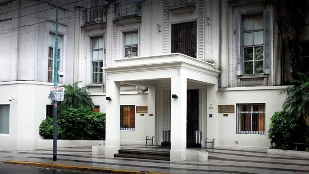 La familia del paciente al que la Justicia ordenó suministrar dióxido de cloro, denunciará al Otamendi | Actualidad