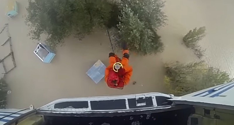 Comodoro Rivadavia: rescatan a dos personas aisladas en una estancia por las inundaciones | Actualidad