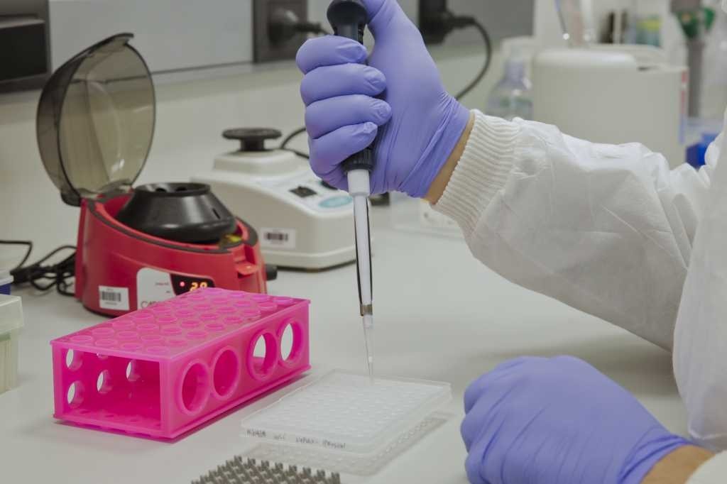 Efecto secundario del Covid-19 afectaría el semen | Internacionales