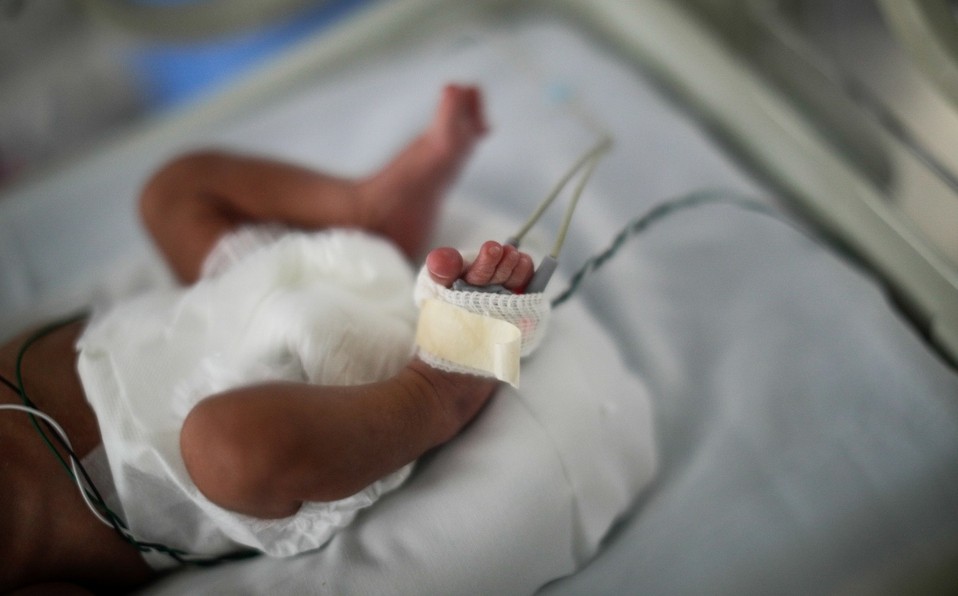 Vacunaron contra el coronavirus a una embarazada y el bebé nació con anticuerpos | Actualidad