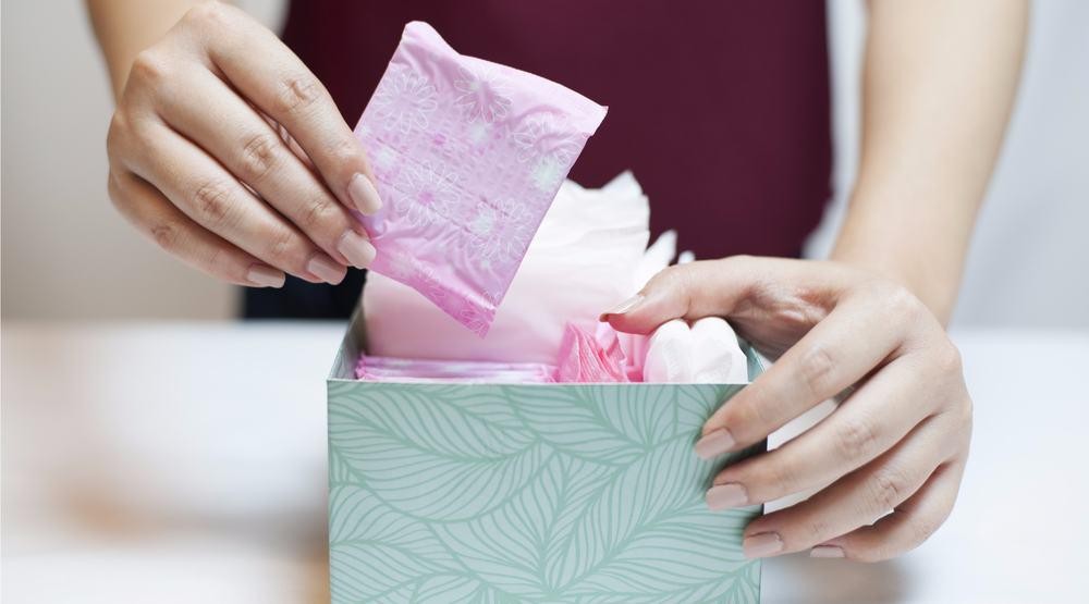 En Francia las toallas higiénicas serán gratuitas para todas las estudiantes | Internacionales