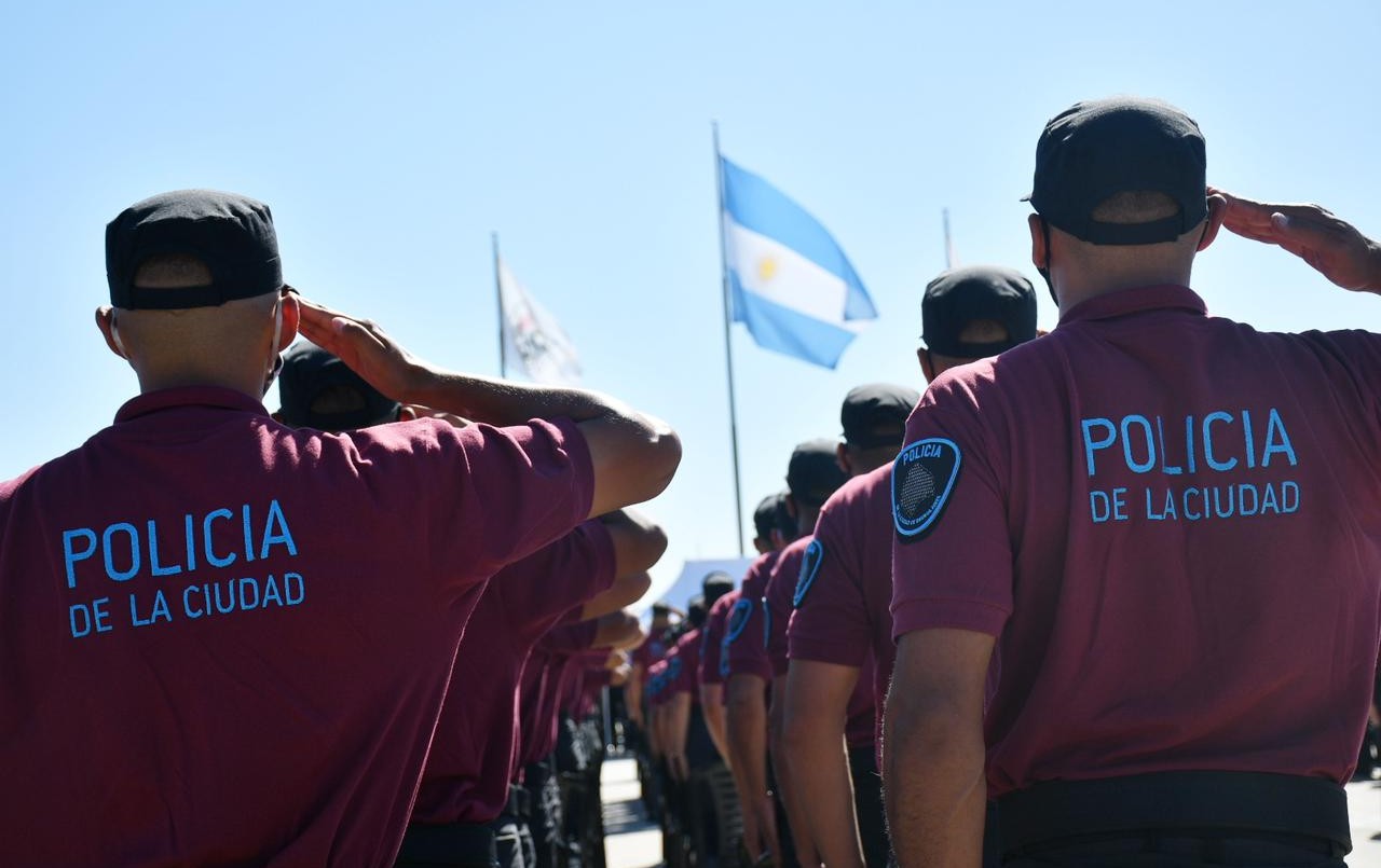 La Policía de la Ciudad suma 793 nuevos agentes y 102 bomberos | Actualidad