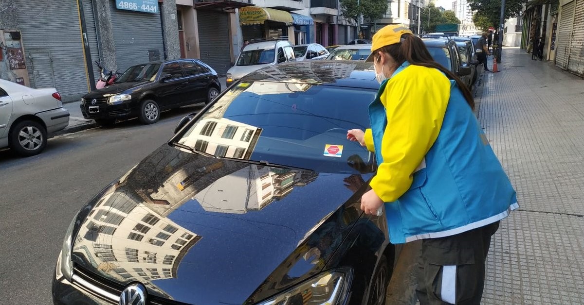 Prohibido estacionar: El 15 de marzo se termina el estacionamiento libre en la Ciudad | Actualidad