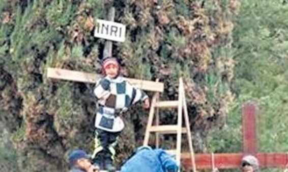 Jujuy: "crucificaron" a un nene de 9 años para pedir por la paz en el mundo | Actualidad