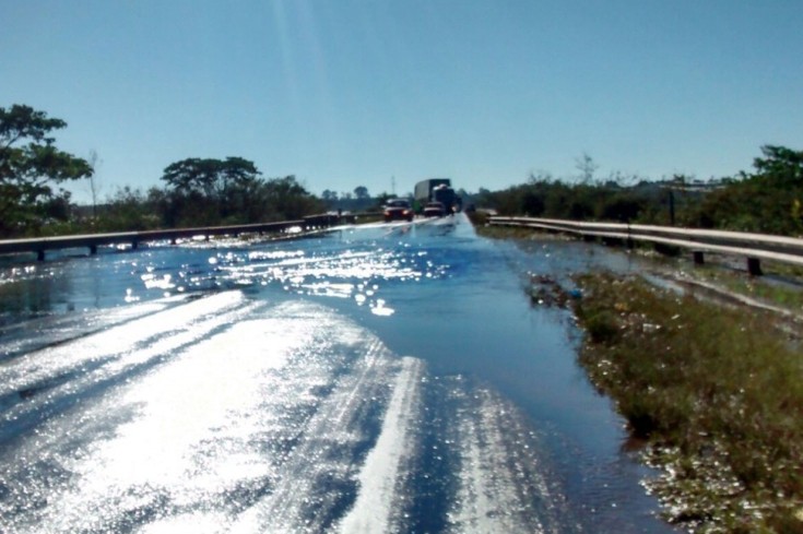 Corte en la ruta 14: Más de mil evacuados en Corrientes por la crecida del río Uruguay | Actualidad