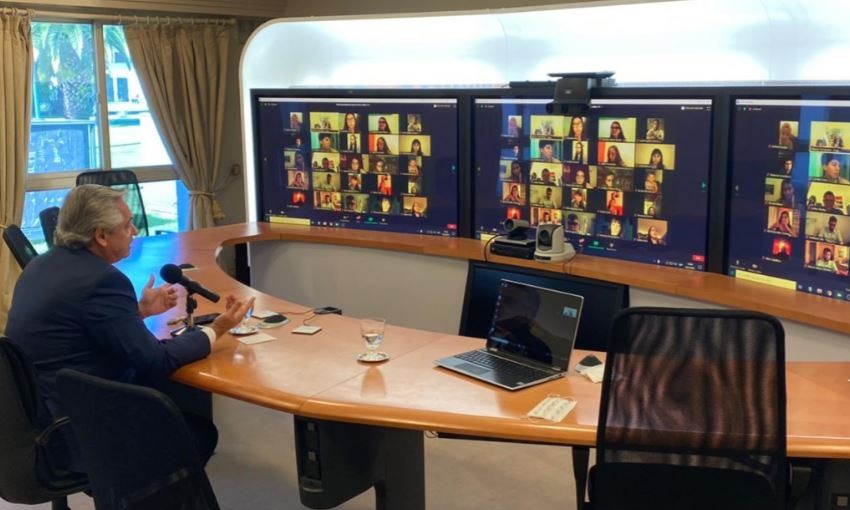 El Presidente dio la clase inicial del año en su cátedra de la Facultad de Derecho de la UBA | Actualidad