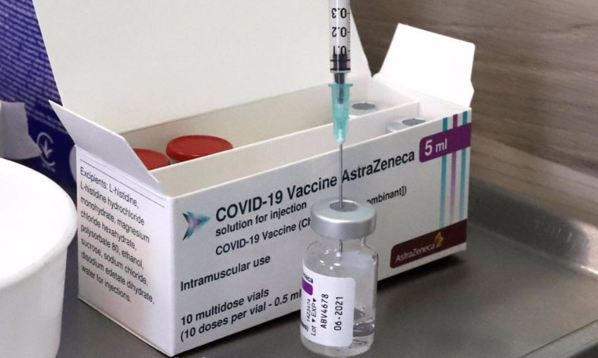 Francia, Italia y España suspendieron la aplicación de la vacuna de Oxford y AstraZeneca | Internacionales