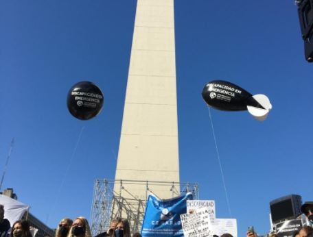 "La discapacidad en emergencia": movilización al Obelisco y en distintas ciudades del país | Actualidad