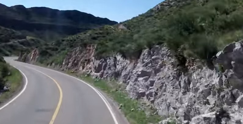 Cómo es la ruta donde ocurrió la tragedia vial en Mendoza | Actualidad