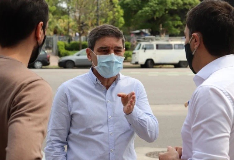 Vacunas sin turnos: tras denuncias del PAMI, Quirós pidió "recomponer espacios de trabajo" | Actualidad