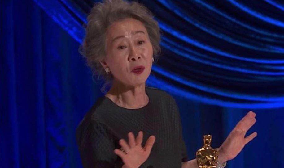 Por primera vez, una actriz asiática gana el premio a Mejor Actriz de Reparto en los Oscar | Espectáculos