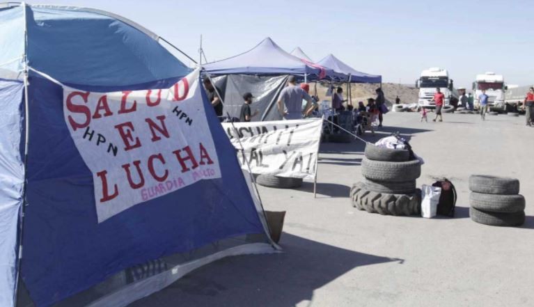 Por el largo conflicto en Neuquén, empresas de servicios petroleros suspenden contratos | Economía