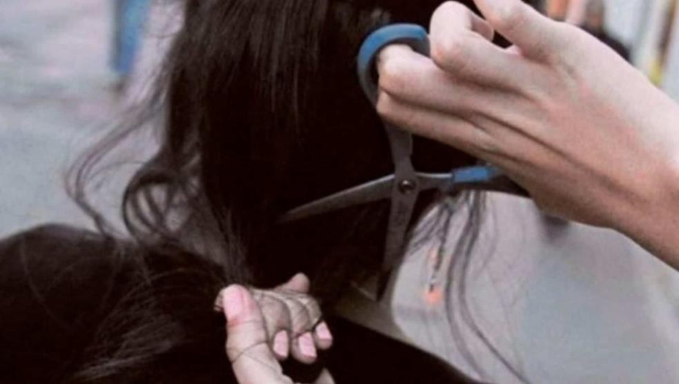 Pareja drogó a una mujer con caramelos: le cortaron el pelo y lo vendieron | Internacionales