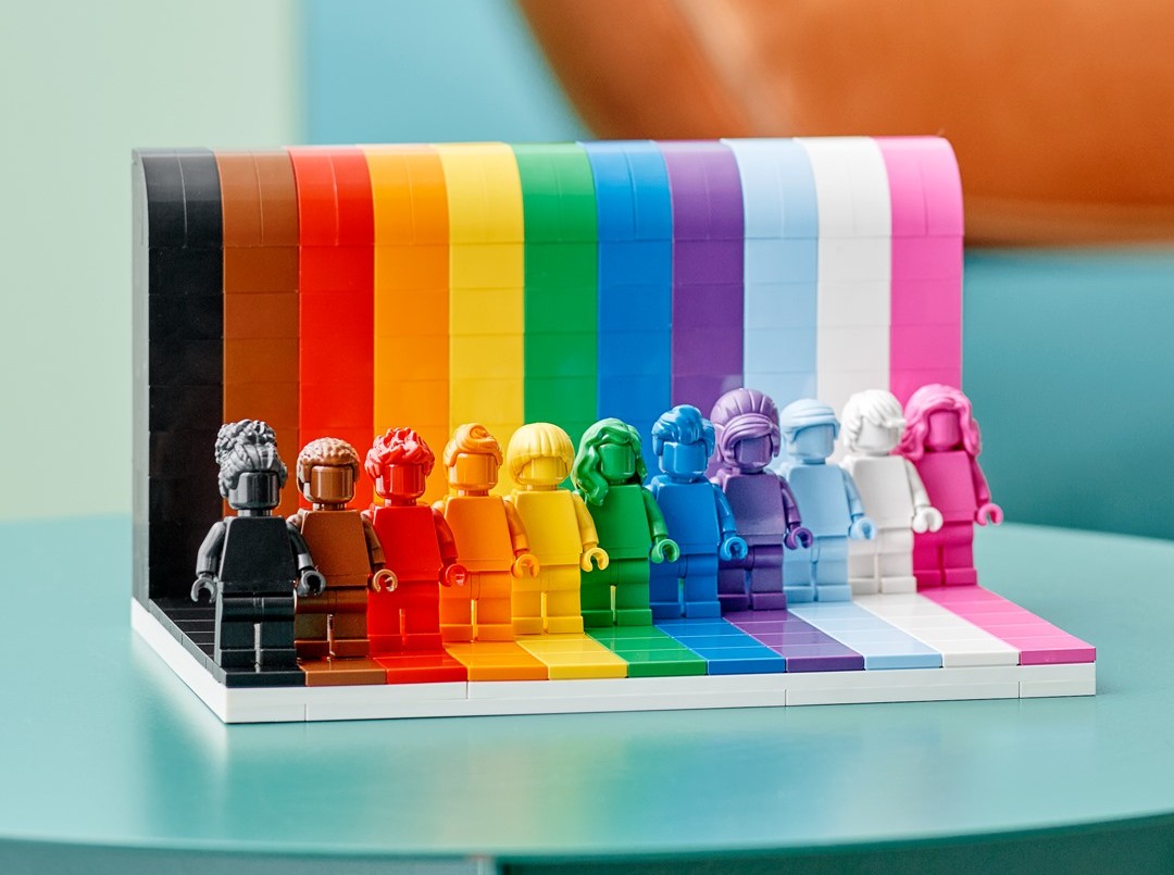 Lego lanzará su primer set LGBTQ para celebrar el Mes del Orgullo | Actualidad