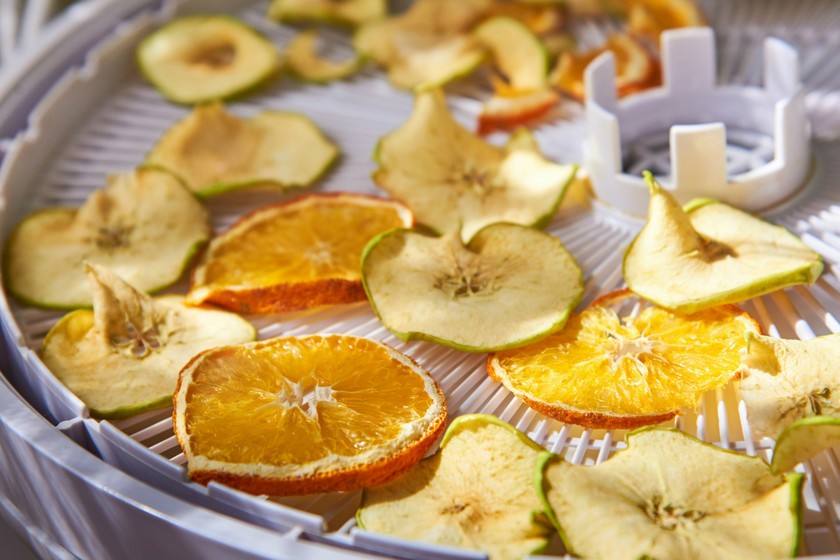 Impulsan proyectos contra el hambre a partir de frutas y cordero deshidratados en hornos solares | Actualidad