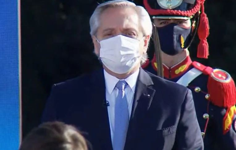 Alberto Fernández encabezó el acto por el Día de la Bandera: "Vamos a seguir trabajando para que se terminen las diferencias" | Política