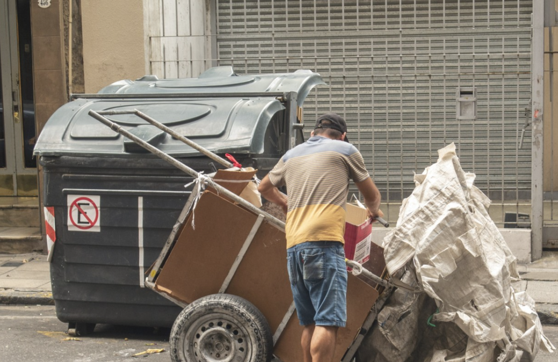 Proponen transferir la gestión de la ayuda social a los municipios, con financiamiento del Estado nacional | Economía