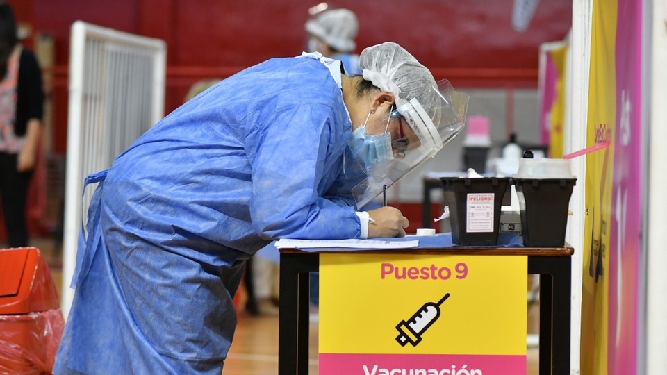 La Ciudad alcanzó un nuevo récord de vacunación diario con 38.839 inoculaciones | Actualidad