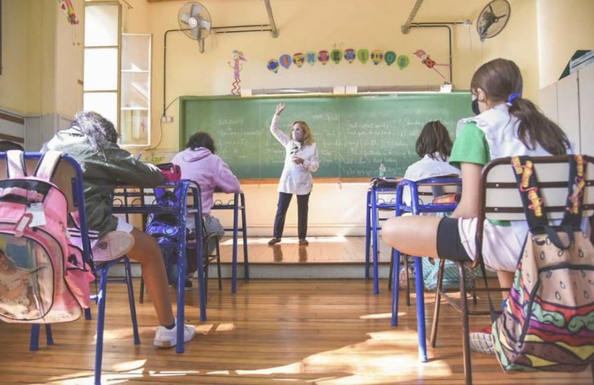 Con diferentes protocolos, Ciudad y Provincia vuelven a las clases presenciales | Actualidad